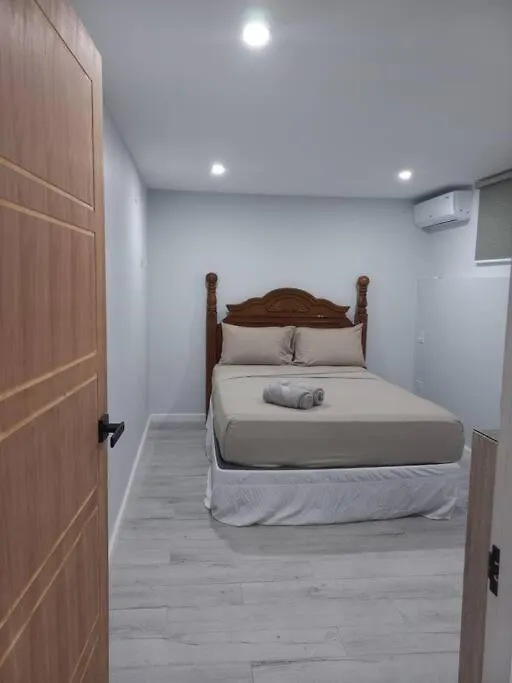 Апартаменты 4 Baths, Special Offer! Groups, Family-12 Mins To Holetown Сент-Джеймс